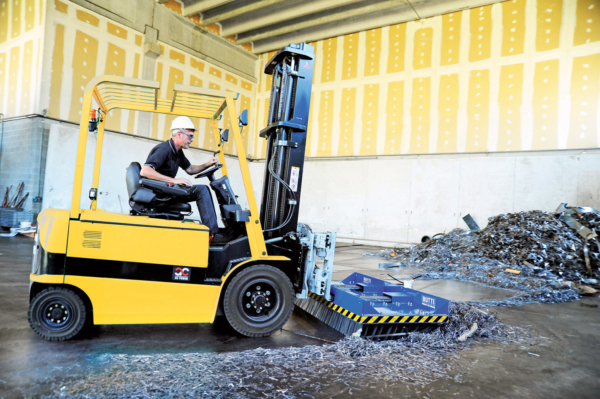 Szczotka przemyslowa z wozkiem