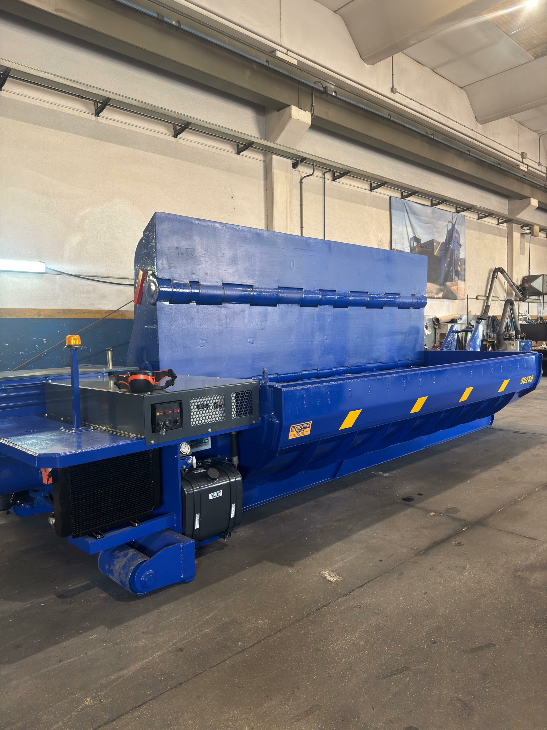 Używana paczkarka do karoserii ORCA S5250 prod. Ecotecnica