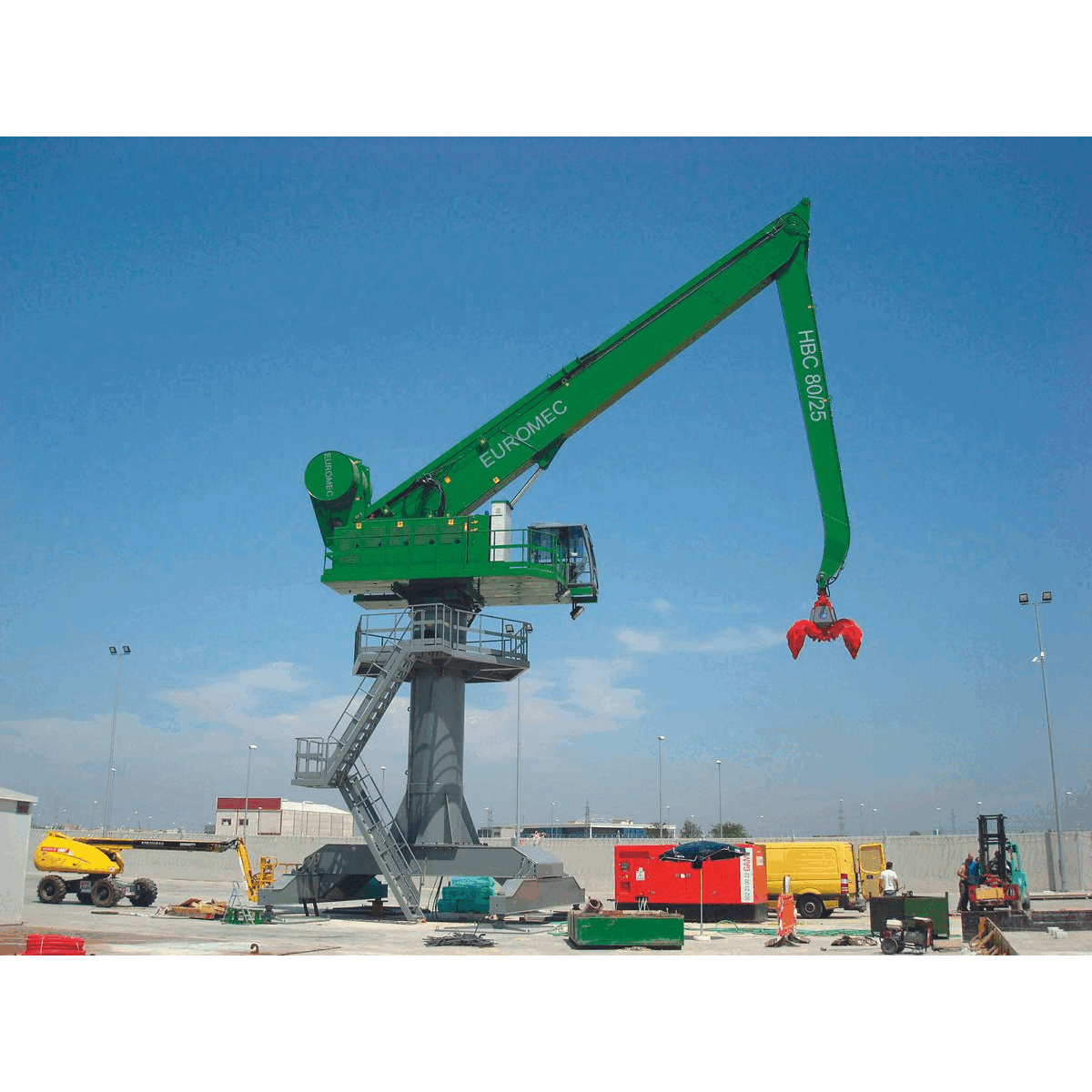 Dźwigi stacjonarne z balansem