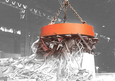 Okrągłe elektromagnesy do przeładunku złomu